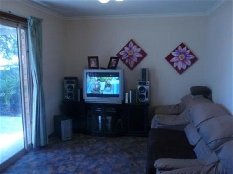 1a Nicholas Avenue, Salisbury Heights SA 5109