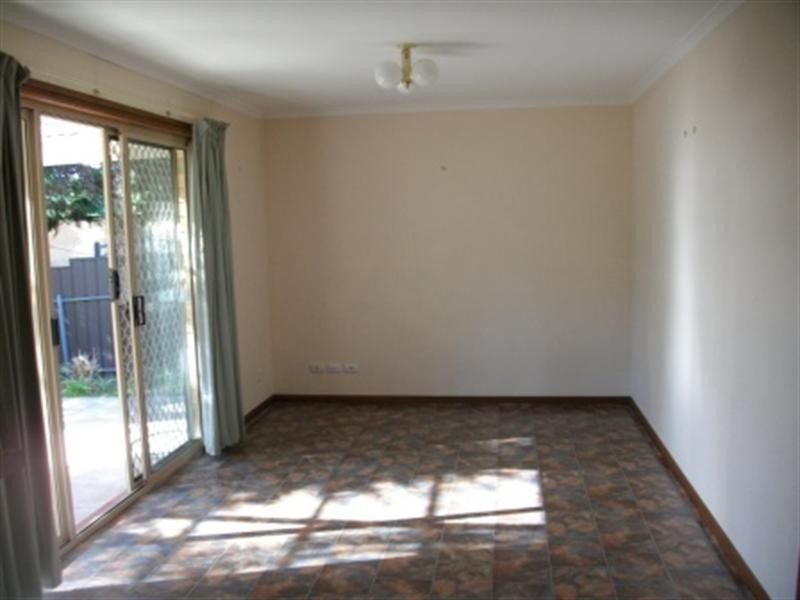 1a Nicholas Avenue, Salisbury Heights SA 5109