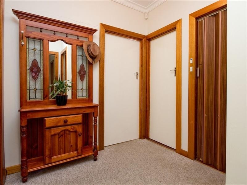 34 Gordon Avenue, Clearview SA 5085