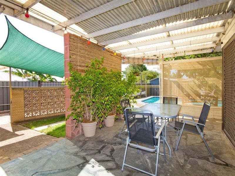 34 Gordon Avenue, Clearview SA 5085