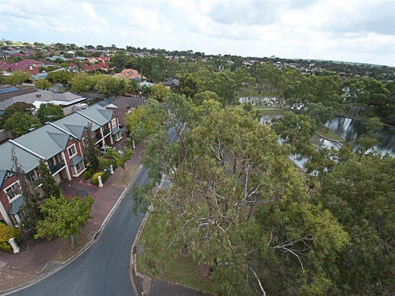 44 Kew Drive, Oakden SA 5086