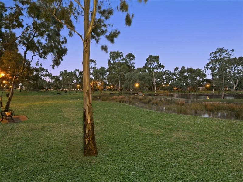 44 Kew Drive, Oakden SA 5086