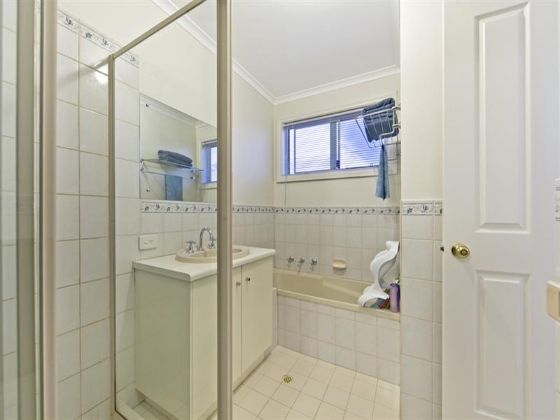 44 Kew Drive, Oakden SA 5086