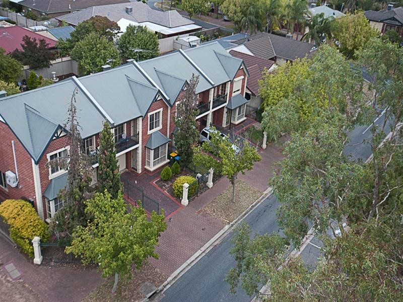 44 Kew Drive, Oakden SA 5086