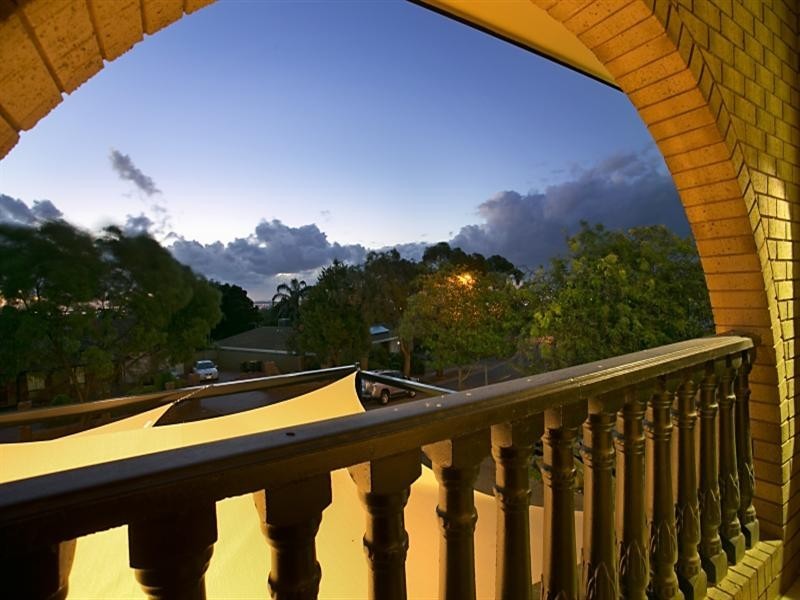 32 Kara Crescent, Gulfview Heights SA 5096