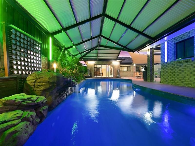 32 Kara Crescent, Gulfview Heights SA 5096