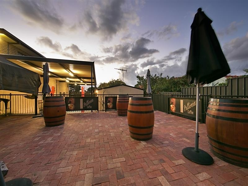 32 Kara Crescent, Gulfview Heights SA 5096