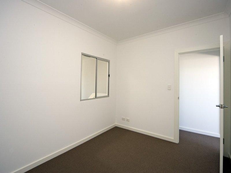 6 Hummock Lane, Mawson Lakes SA 5095