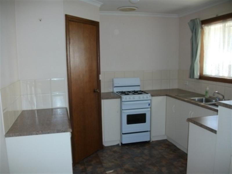 1a Nicholas Avenue, Salisbury Heights SA 5109