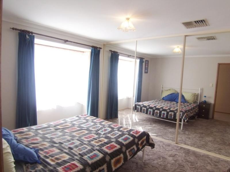 16 Halbert Court, Andrews Farm SA 5114