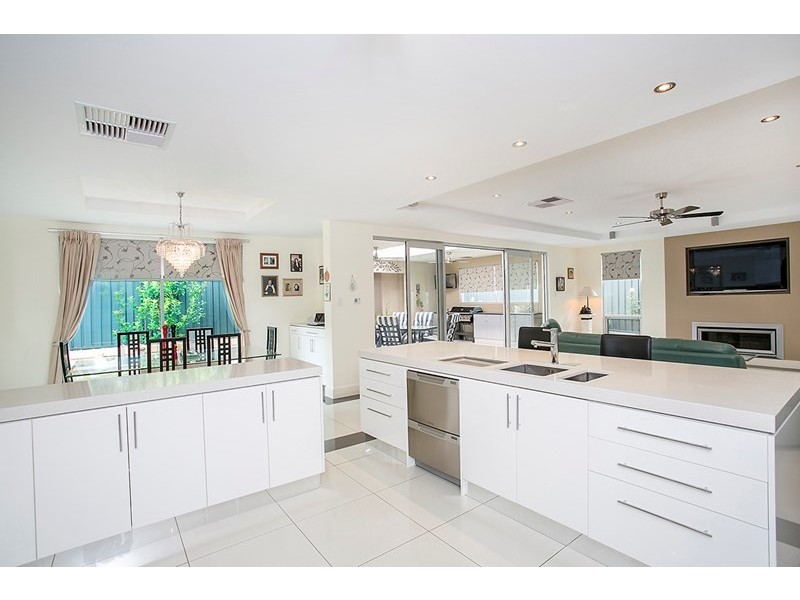 22 Gulnare Grove, Northgate SA 5085