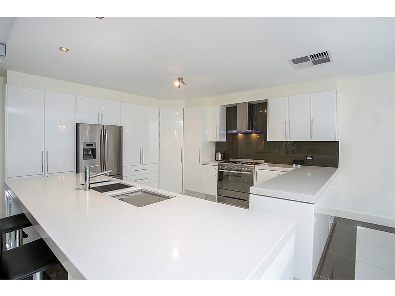 22 Gulnare Grove, Northgate SA 5085