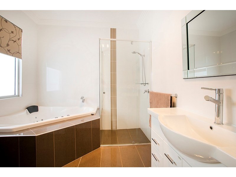 22 Gulnare Grove, Northgate SA 5085