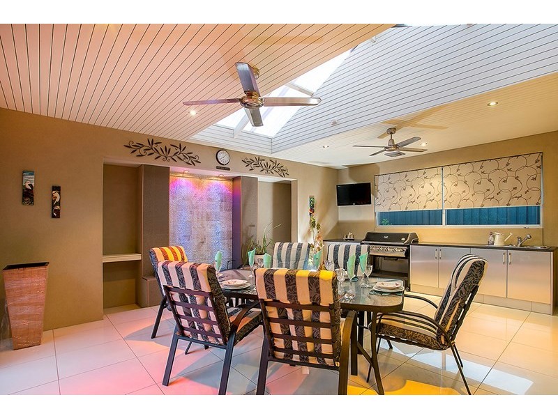 22 Gulnare Grove, Northgate SA 5085