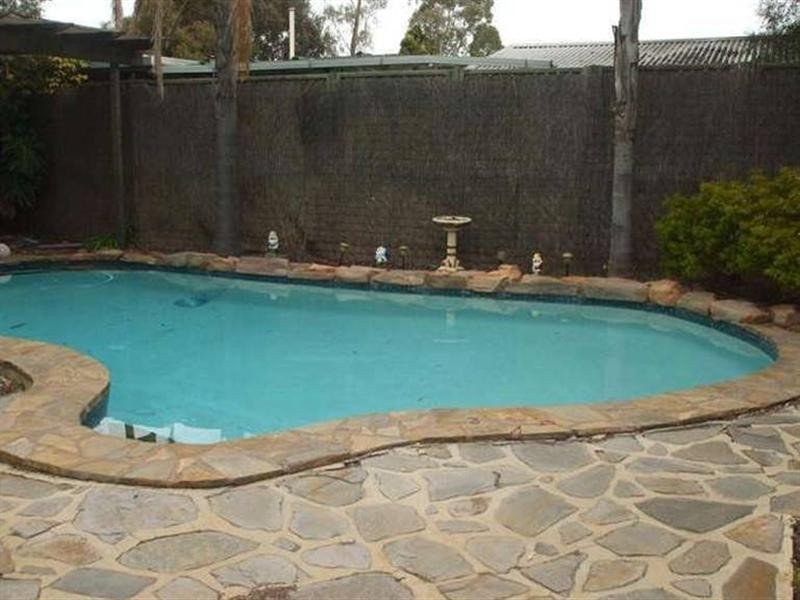 12 Snowdon Avenue, Salisbury East SA 5109