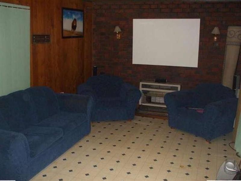 12 Snowdon Avenue, Salisbury East SA 5109