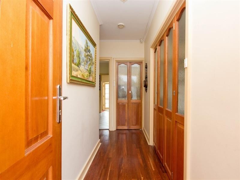 18 Lenma Street, Netley SA 5037