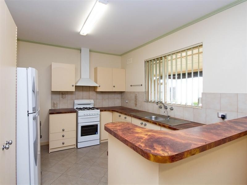 18 Lenma Street, Netley SA 5037