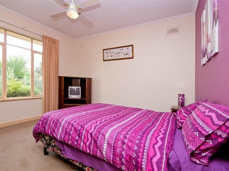 18 Lenma Street, Netley SA 5037