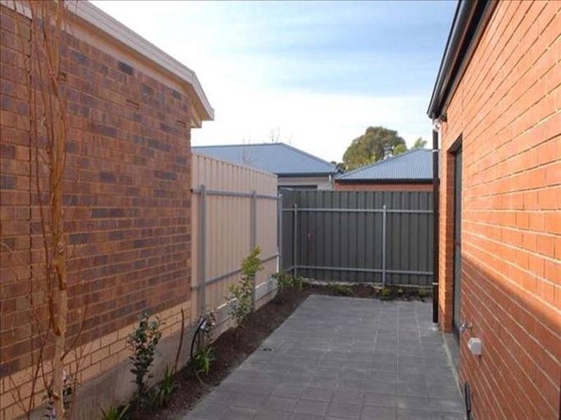 2A Dragon Street, Hillcrest SA 5086