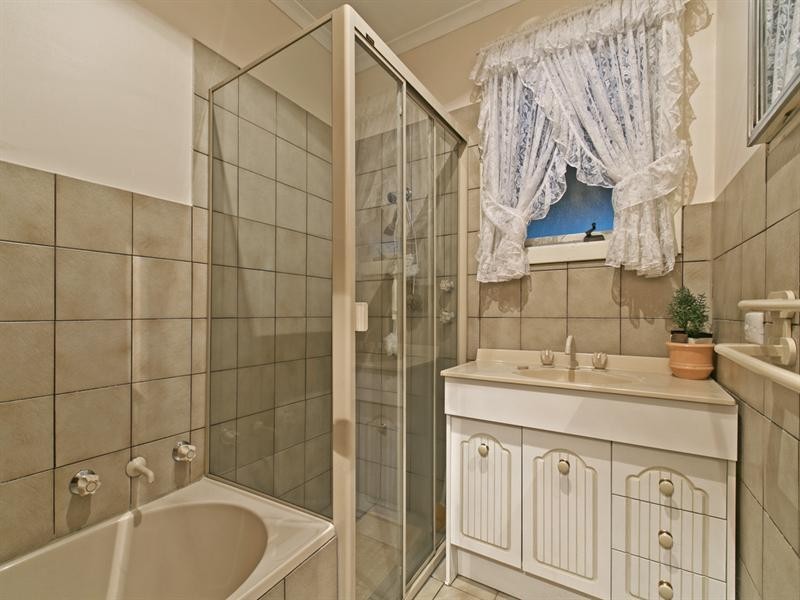 27 Pandanya Avenue, Ingle Farm SA 5098
