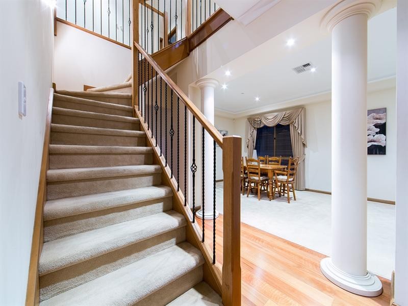 7 Hillside Court, Walkley Heights SA 5098