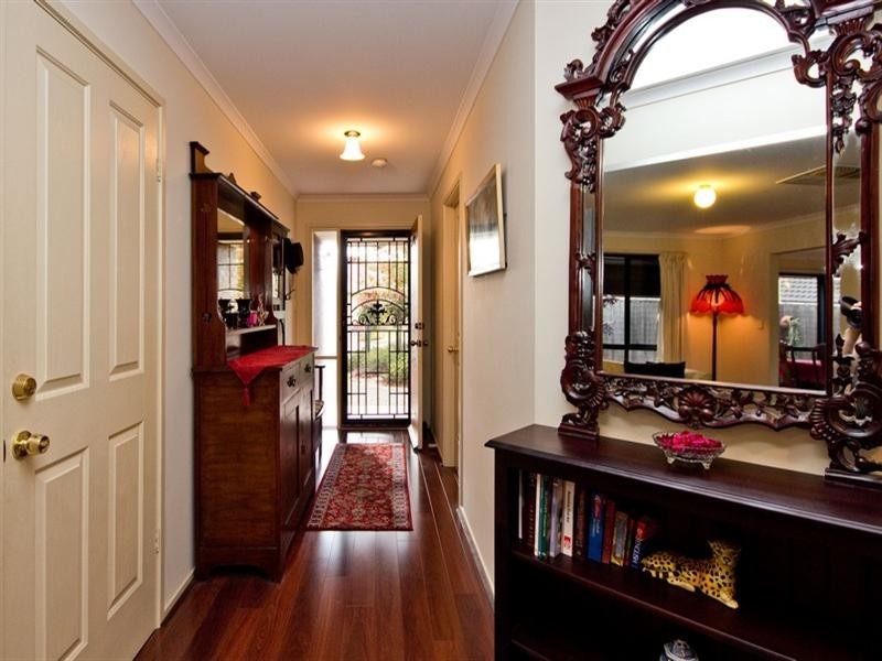 37 Linear Crescent, Walkley Heights SA 5098