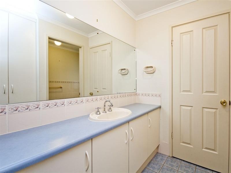 37 Linear Crescent, Walkley Heights SA 5098