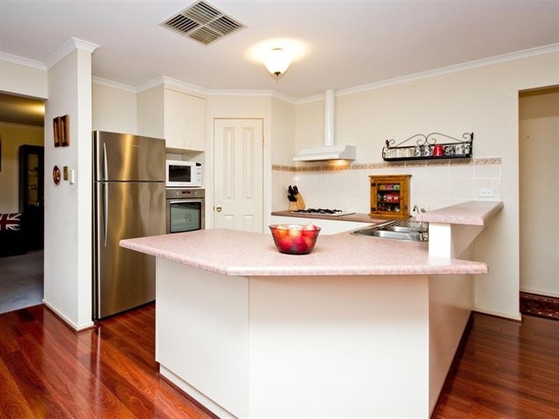 37 Linear Crescent, Walkley Heights SA 5098