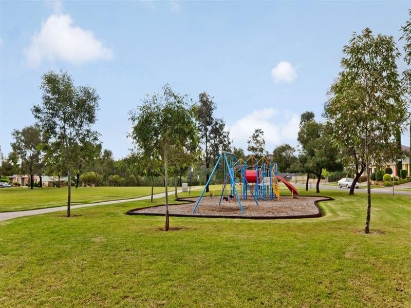 37 Linear Crescent, Walkley Heights SA 5098