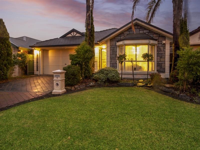 18 Brookside Street, Oakden SA 5086