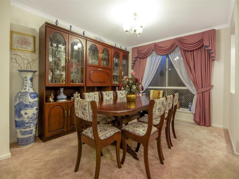 18 Brookside Street, Oakden SA 5086