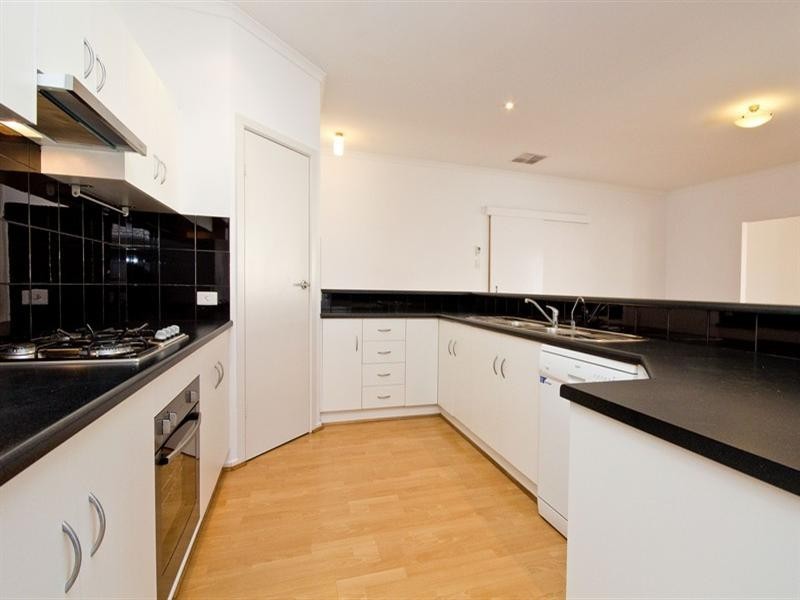 6 Springbank Place, Parafield Gardens SA 5107