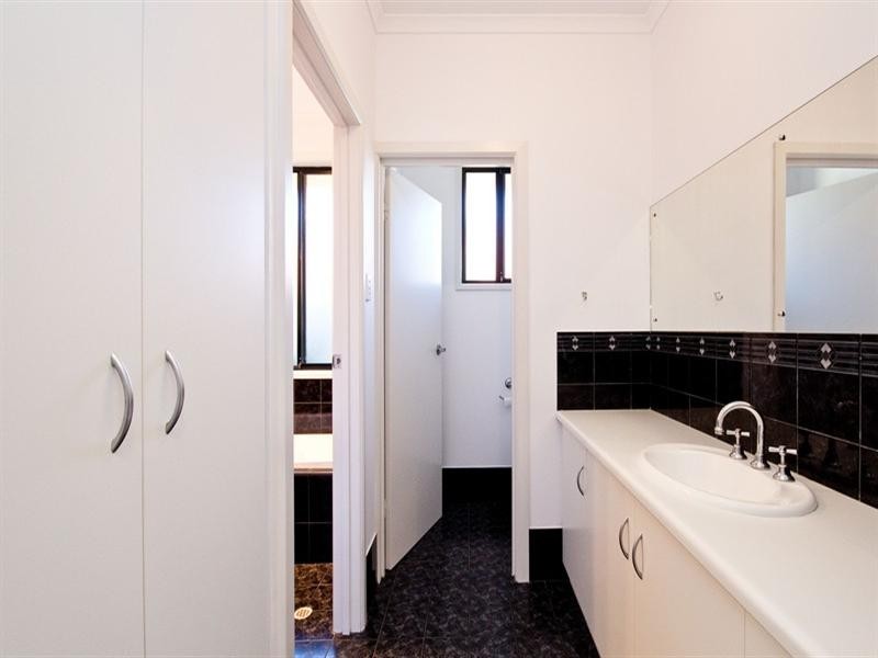 6 Springbank Place, Parafield Gardens SA 5107