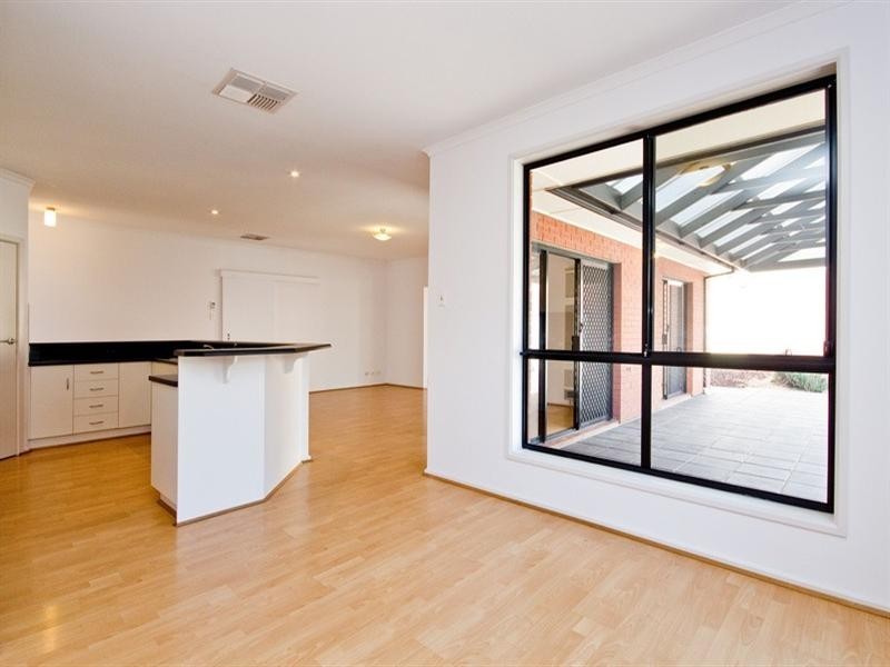 6 Springbank Place, Parafield Gardens SA 5107