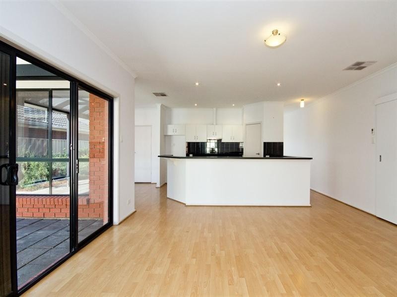 6 Springbank Place, Parafield Gardens SA 5107