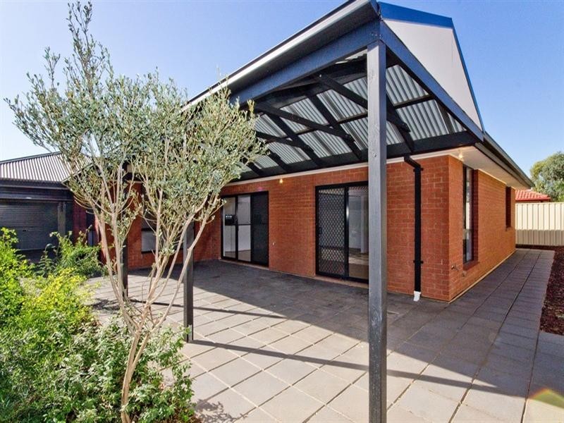 6 Springbank Place, Parafield Gardens SA 5107