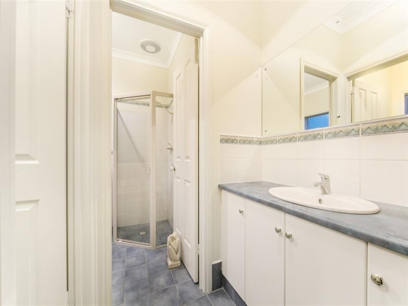 27 Harvey Avenue, Walkley Heights SA 5098