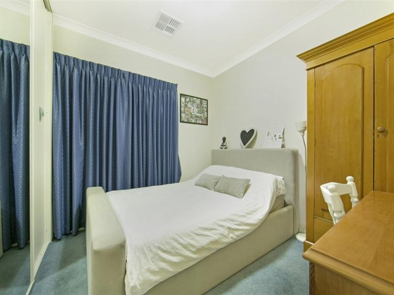 27 Harvey Avenue, Walkley Heights SA 5098