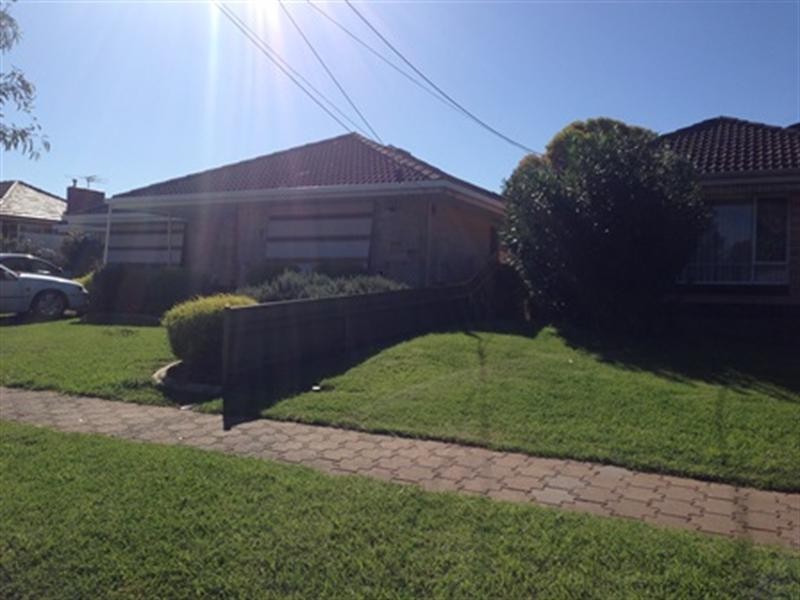 14 Philip Crescent, Valley View SA 5093