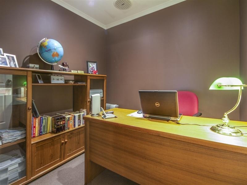 18 Brookside Street, Oakden SA 5086