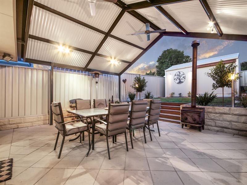 15A Clearview Crescent, Clearview SA 5085