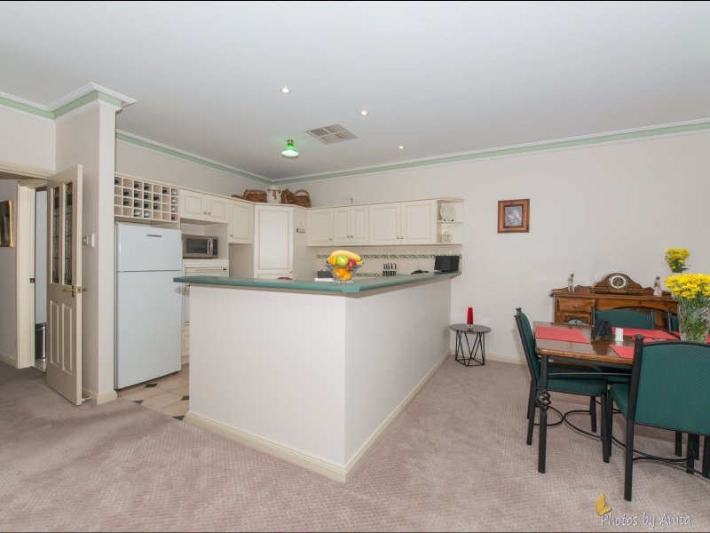 8 Claremont Avenue, Oakden SA 5086