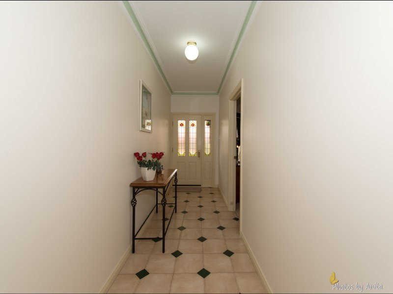 8 Claremont Avenue, Oakden SA 5086