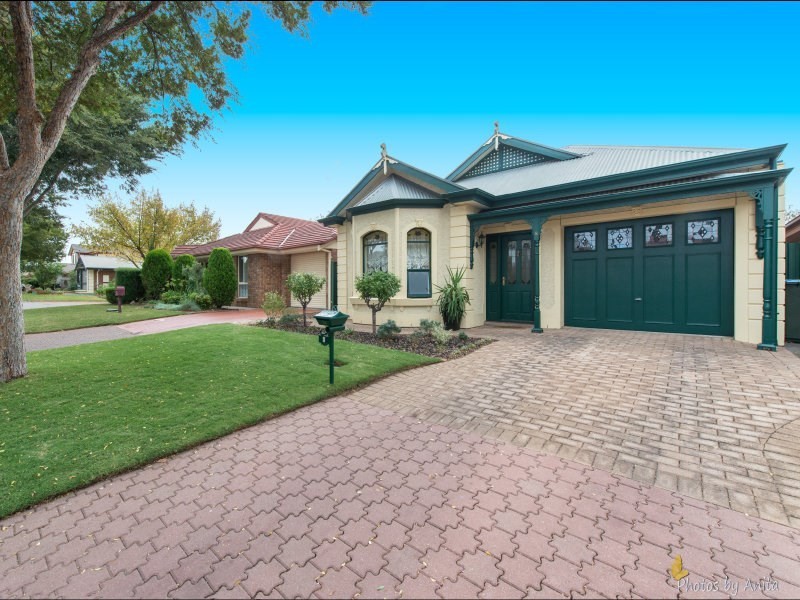 8 Claremont Avenue, Oakden SA 5086
