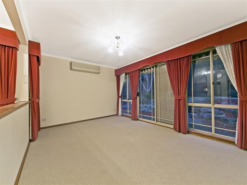 29 Petworth Parade, Greenwith SA 5125