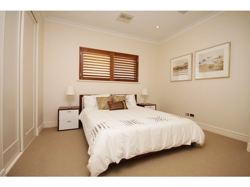 196D North East Road, Vale Park SA 5081