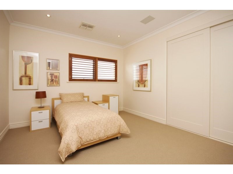 196D North East Road, Vale Park SA 5081