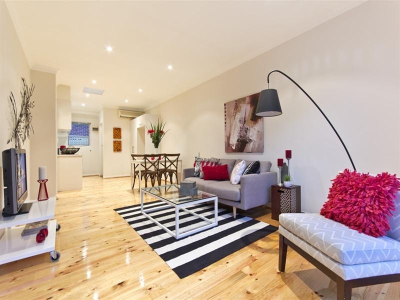 4/2 Fifth Avenue, Glenelg East SA 5045