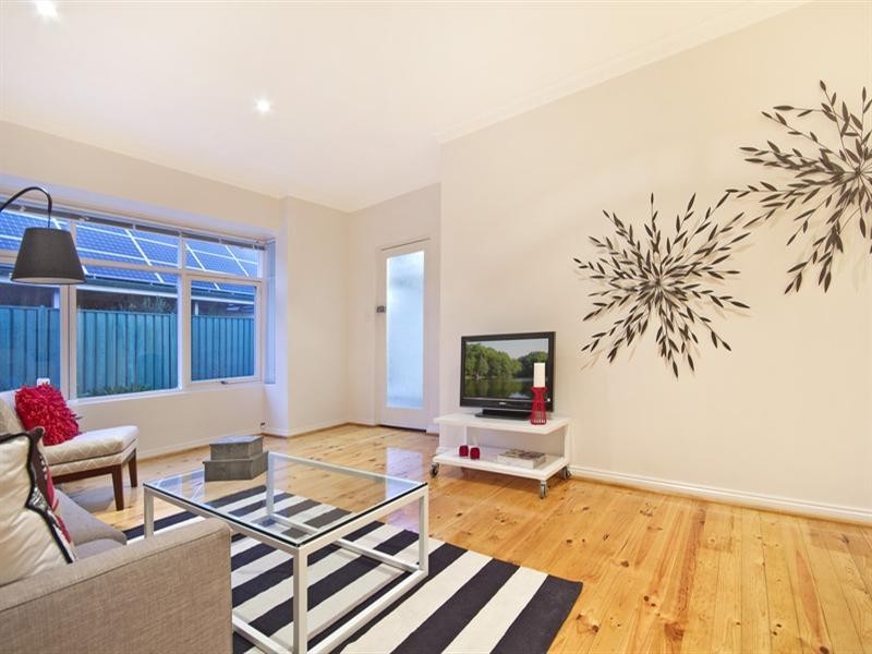 4/2 Fifth Avenue, Glenelg East SA 5045